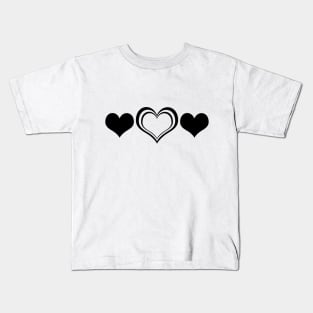 Three hearts black Kids T-Shirt